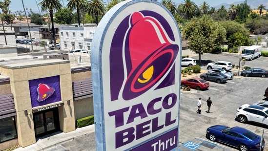 Lechuga Taco Bell vinculada al brote de cyclospora en Estados Unidos; más de 4.300 casos reportados