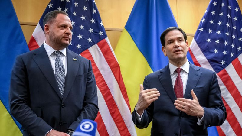 US-pushes-for-Ukraine-to-accept-peace-proposals-amid-ongoing.jpg