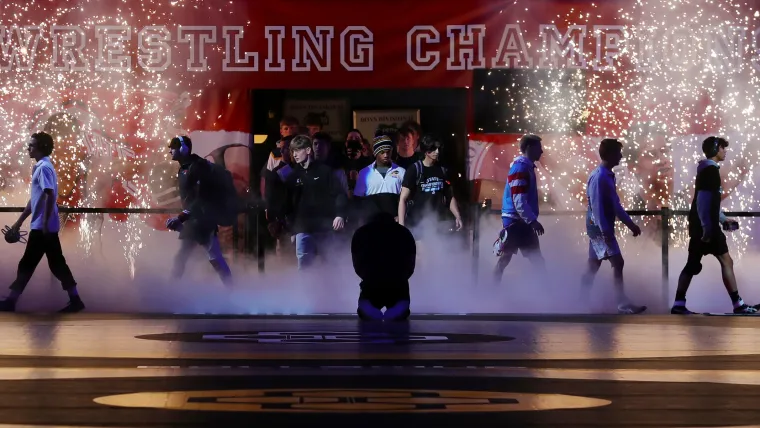 Actualizaciones en vivo del torneo estatal de lucha libre de OHSAA, resultados de las finales del campeonato de Ohio, puntuaciones del equipo