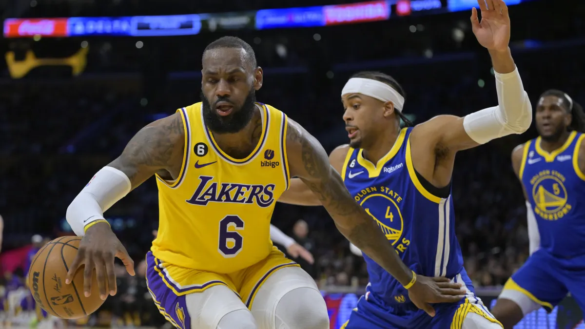 Se prevé que los Warriors pierdan a LeBron James, futuro miembro del Salón de la Fama de 73 millones de dólares y seis veces All-Star