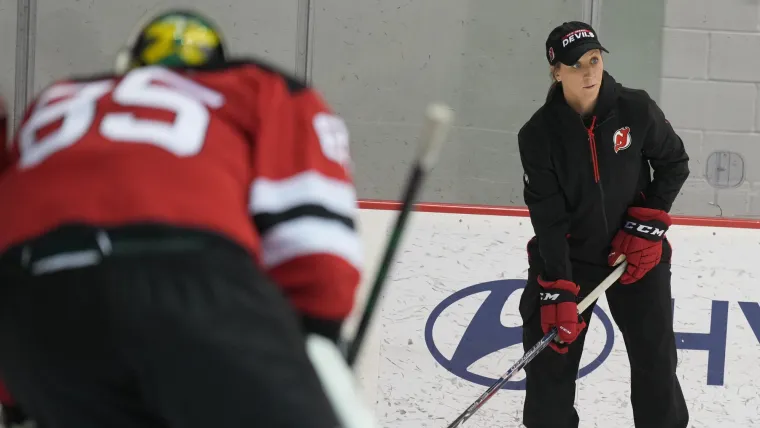 Meghan Duggan aclaró su papel actual con los Devils después del anuncio de PWHL