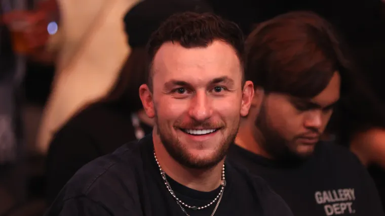 De la tarjeta principal de UFC 2026, actualizaciones, resultados y momentos destacados de la pelea en vivo de Johnny Manziel vs.Bob Menary