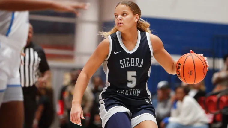 Lista de seguimiento actualizada de la jugadora nacional de baloncesto femenino del año de Sporting News