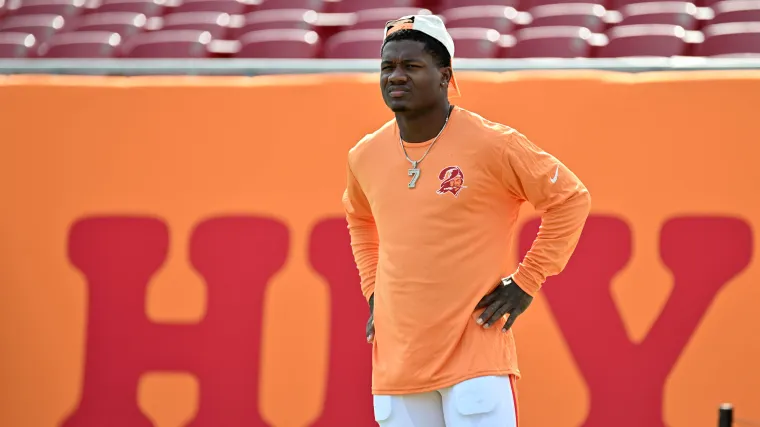 Los fanáticos de los Buccaneers deberían estar encantados con la última actualización sobre la lesión de Bucky Irving