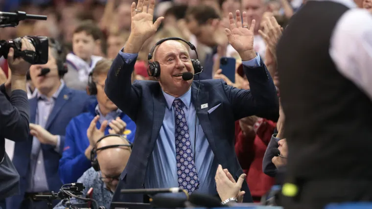 Dick Vitale compartió una actualización rápida después de una desafortunada noticia personal