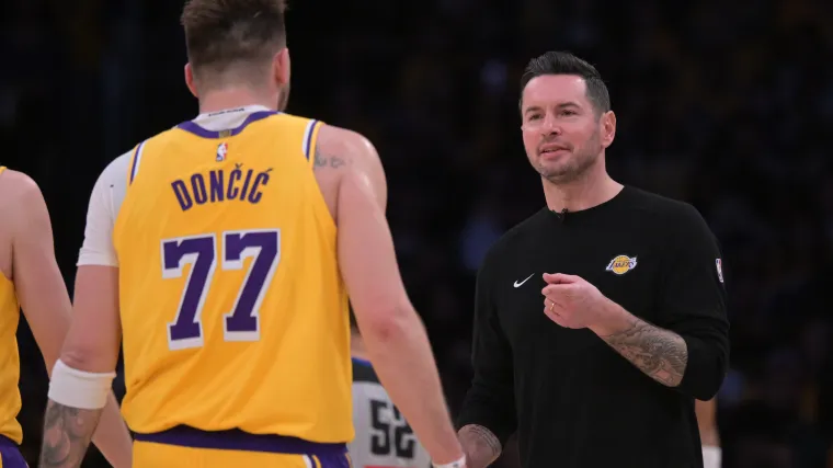 JJ Redick admite que él es el principal motivo de los problemas de movimiento del balón de los Lakers