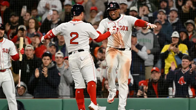 Alex Bregman y Rafael Devers se combinaron para arrojar una sombra sutil en los Medias Rojas