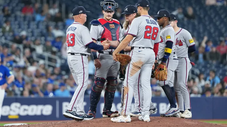 Los Bravos pierden al receptor veterano ante los Marineros semanas después de firmar en un impactante giro fuera de temporada