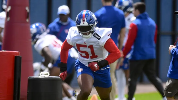 Abdul Carter sufrió una lesión menor en el tobillo durante el minicampamento obligatorio de los New York Giants