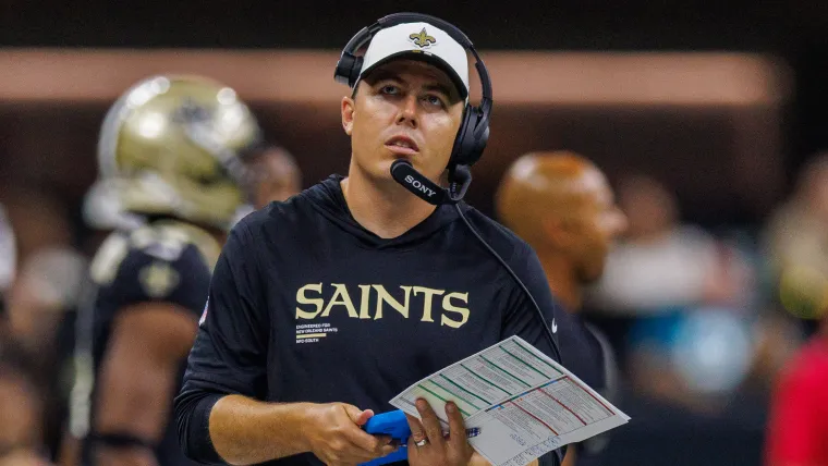 Saints vencen a Chiefs y Broncos por 52 millones de dólares al RB estrella