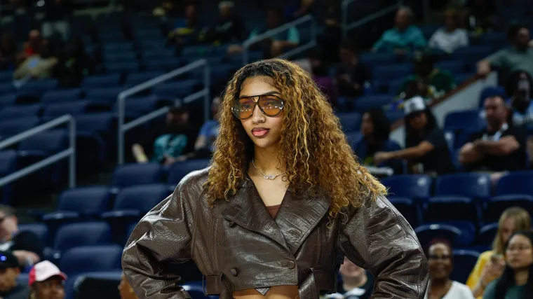 El último atuendo previo al juego de Angel Reese coincide con el Hot Start de Atlanta Dream