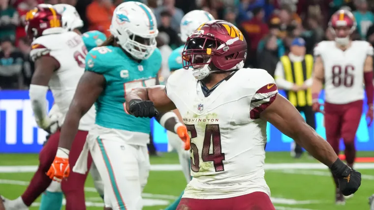 El analista instó a los Broncos a fichar a la seis veces estrella All-Pro