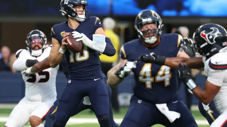 Imagen de los playoffs de los Chargers: Cómo la derrota ante los Texans podría afectar la carrera por el comodín de la AFC y las posibilidades de postemporada de Los Ángeles
