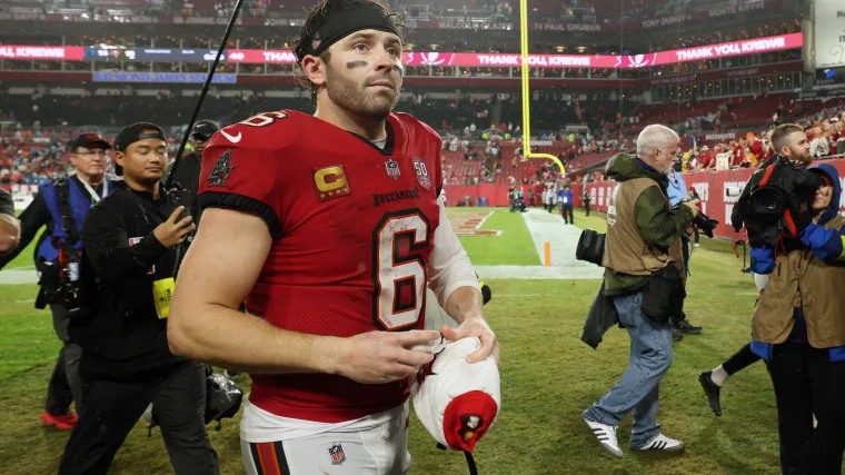 El gerente general de los Buccaneers revela una sólida postura contractual con Baker Mayfield