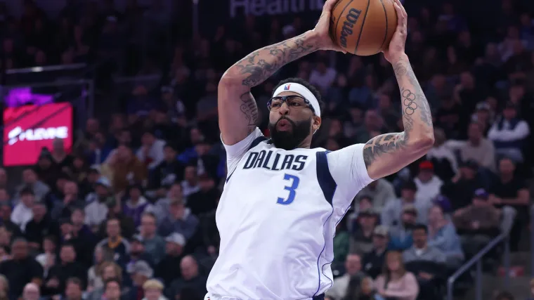 Anthony Davis está en el asiento del conductor de los Mavericks en medio de especulaciones comerciales