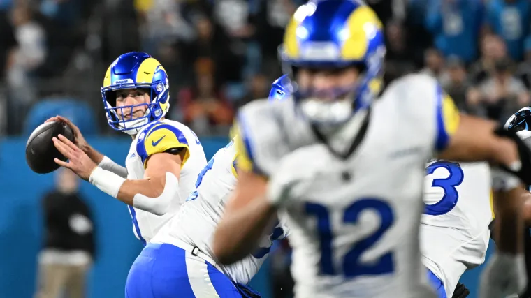 Los Rams reducen la carga de trabajo del mariscal de campo Matthew Stafford cuando ingresa a la temporada número 17 de la NFL