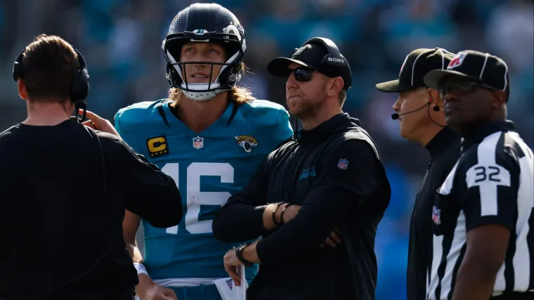 Aric Armstead de los Jaguars hizo un excelente comentario sobre Trevor Lawrence