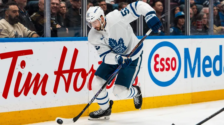 Los Maple Leafs hicieron un loco intercambio pidiendo precio por Nicholas Roy