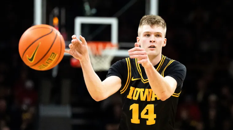 Informe de exploración del draft simulado de la NBA de Bennett Stirtz: la ofensiva dinámica del guardia de Iowa compensa los problemas defensivos