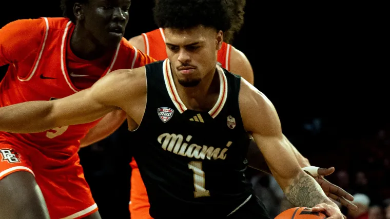 Miami (OH) logra asustar al oeste de Michigan, aún persiguiendo una temporada invicta