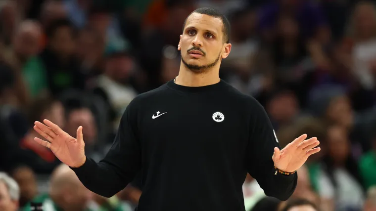 Joe Mazzulla de los Celtics envió un mensaje alto y claro sobre el premio al Entrenador del Año de la NBA