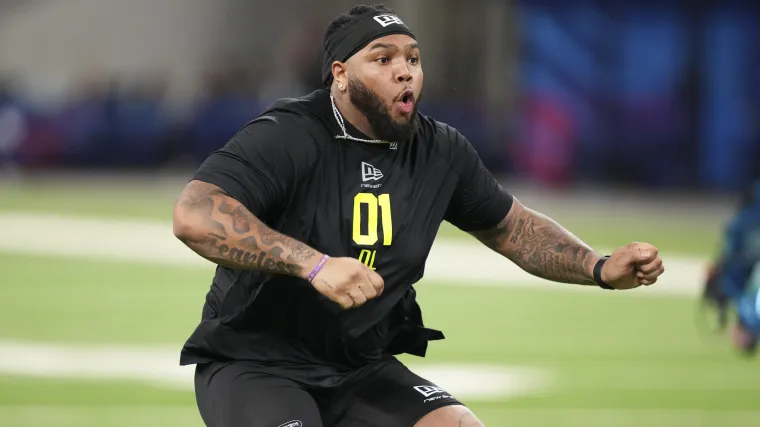 Camball honra al padre de ‘Iceman’ mientras persigue su sueño de la NFL