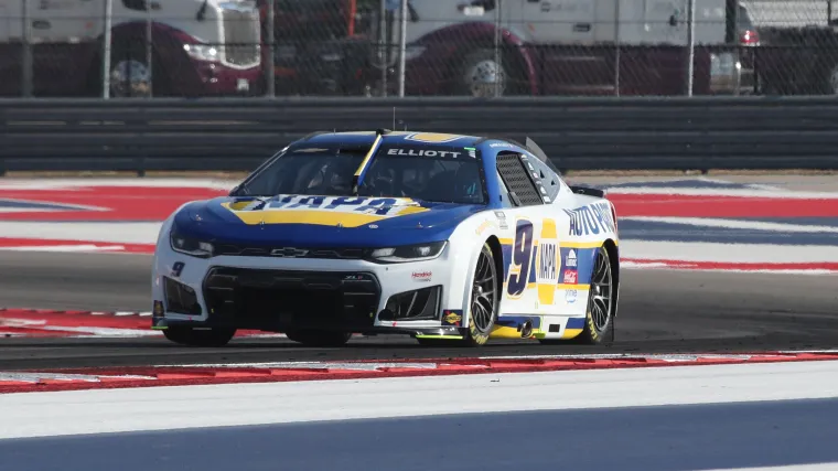 ¿Qué pasó con Chase Elliott? Por qué un piloto de NASCAR está tan atrás en el grupo en COTA