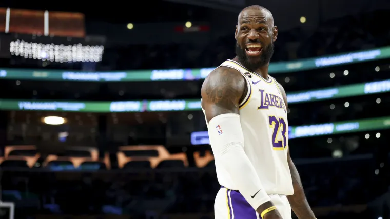 Según JJ Redick, LeBron James ha aceptado su papel revitalizado como protagonista