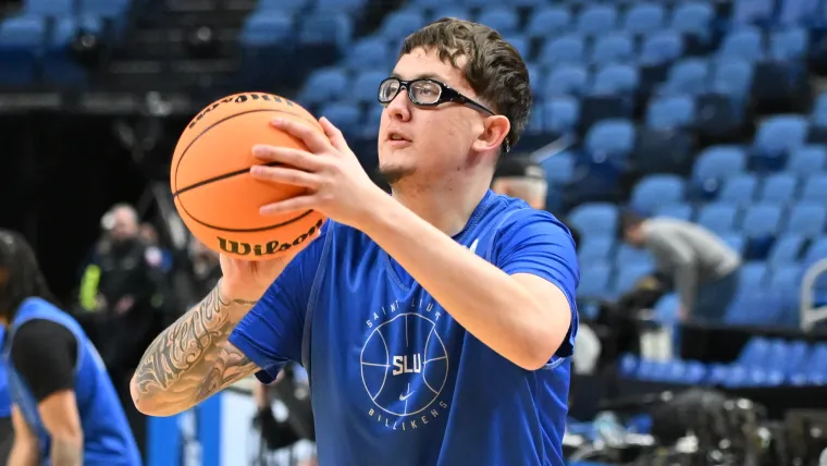 Actualizaciones en vivo, puntajes y momentos destacados del enfrentamiento de primera ronda del No. 9 St. Louis contra el No. 8 Georgia