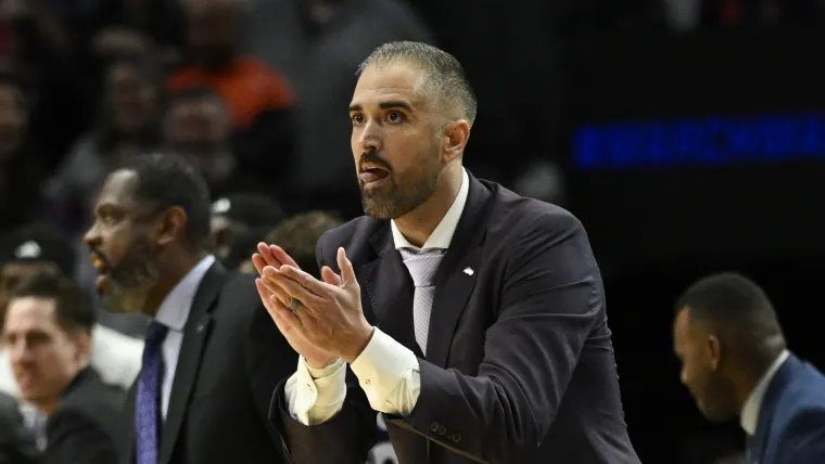 ¿Quién es el entrenador de punto culminante? Conozca a Flynn Klayman, quien se hizo un nombre en el programa de baloncesto de los Panthers