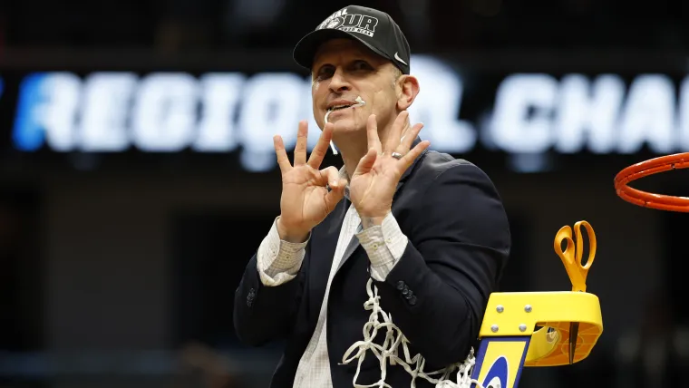 Enfrentando un raro déficit de dos dígitos, UConn se apoyó en la positividad de Dan Hurley para completar una remontada épica.
