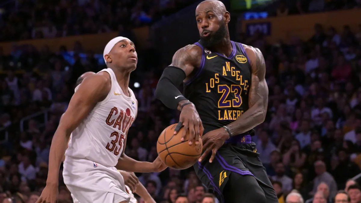 El agente de la ex superestrella de los Lakers, LeBron James, Rich Paul, se reunió con Adam Silver sin tomar una decisión apresurada