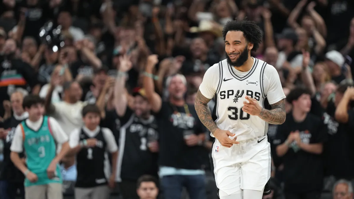 Los Spurs tienen grandes planes para Julien Champaign y es interesante