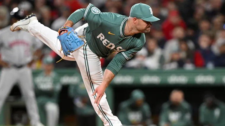 Danny Coulombe y Greg Weissert están cada vez más preocupados por la profundidad del bullpen de los Medias Rojas