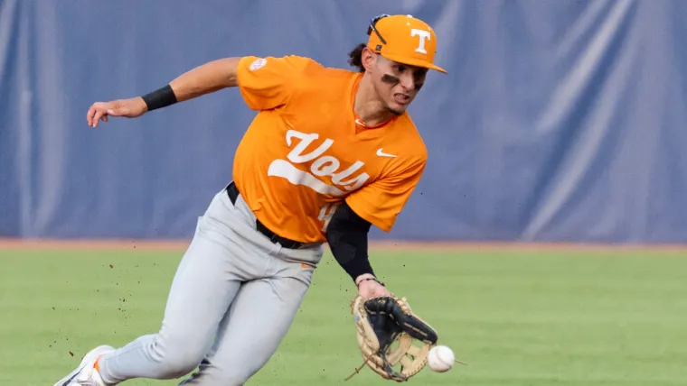 Puntuación de la caja de béisbol de East Carolina vs Tennessee: estadísticas en vivo del juego 1 del campeonato de béisbol de la NCAA