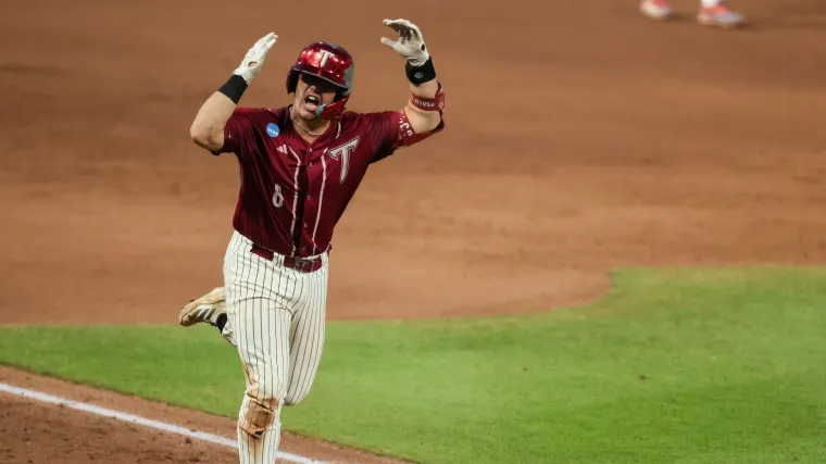 Puntuación de la caja de béisbol Troy vs Little Rock: estadísticas completas del juego del campeonato de béisbol de la NCAA