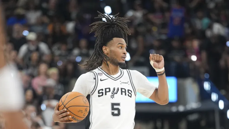 Stephen Castle admite que la urgencia de los Spurs ha alcanzado su punto máximo antes del tercer partido