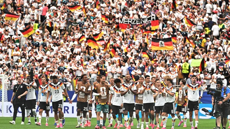 ¿Dónde están las últimas actualizaciones de los fanáticos de Freddy Alemania sobre su viaje por los Estados Unidos en la Copa del Mundo?