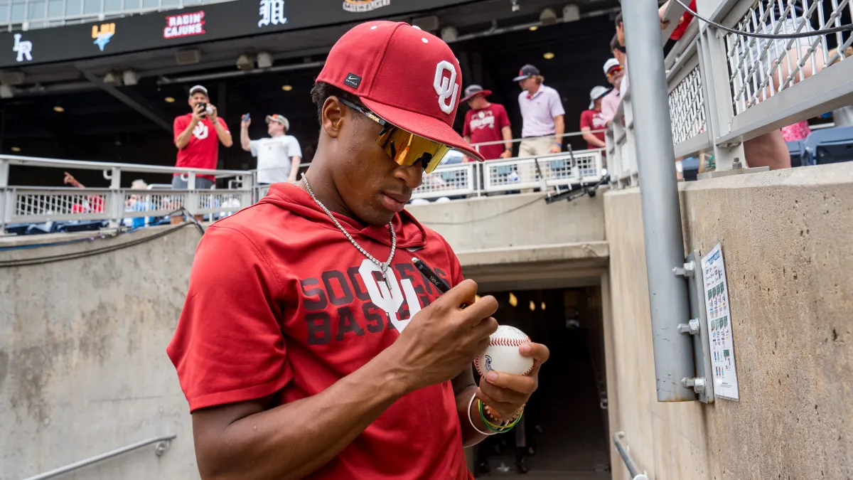 Oklahoma vs.Carolina del Norte NCAA Baseball: actualizaciones en vivo, aspectos destacados de la Serie Mundial Universitaria 2026