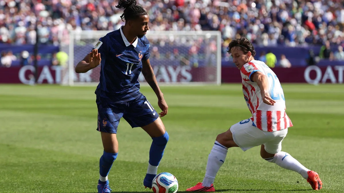 Por qué Francia está apelando la tarjeta amarilla de Michael Olis ante la FIFA tras la decisión de Folarin Balogun