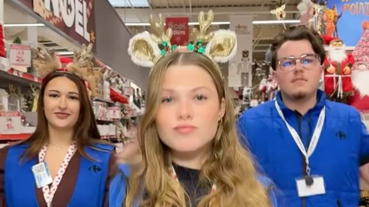 Une-caissiere-de-Carrefour-Laval-en-France-devient-virale-sur.jpg