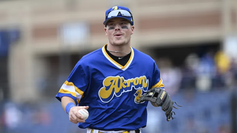 El compromiso de Travis Bazzana con el CMB le costó un lugar en el roster del Día Inaugural