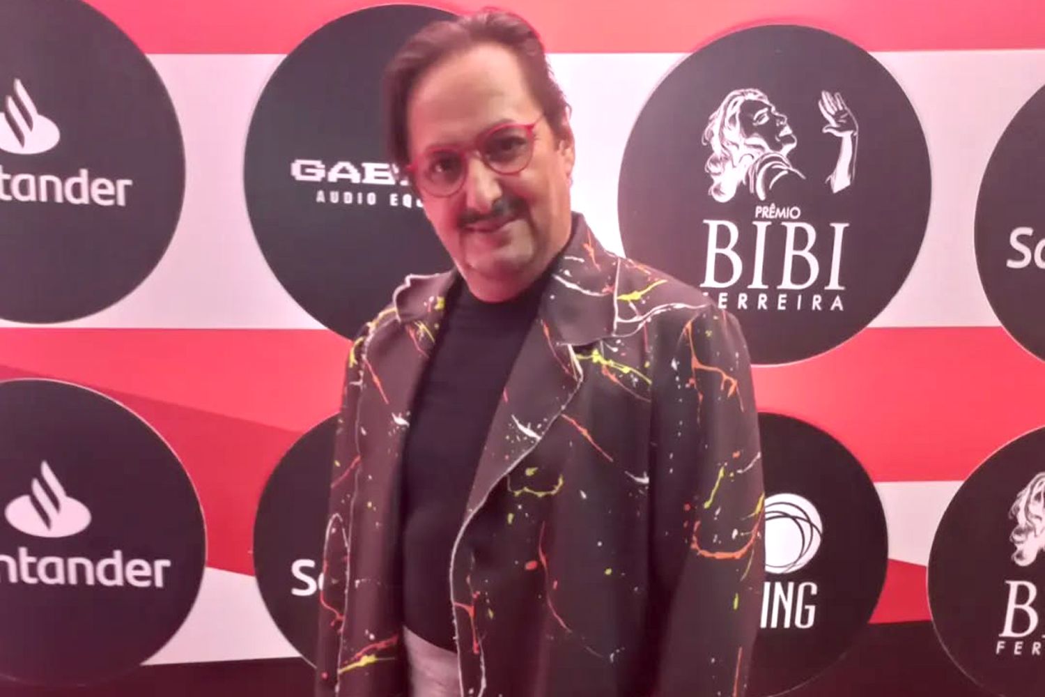 Muere el actor de doblaje Tony Germano a los 55 años tras caer en Brasil