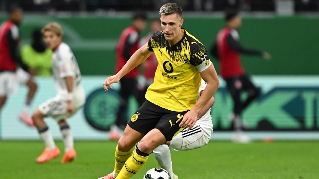 Zwei-grose-Personal-Uberraschungen-bei-Borussia-Dortmund.jpeg