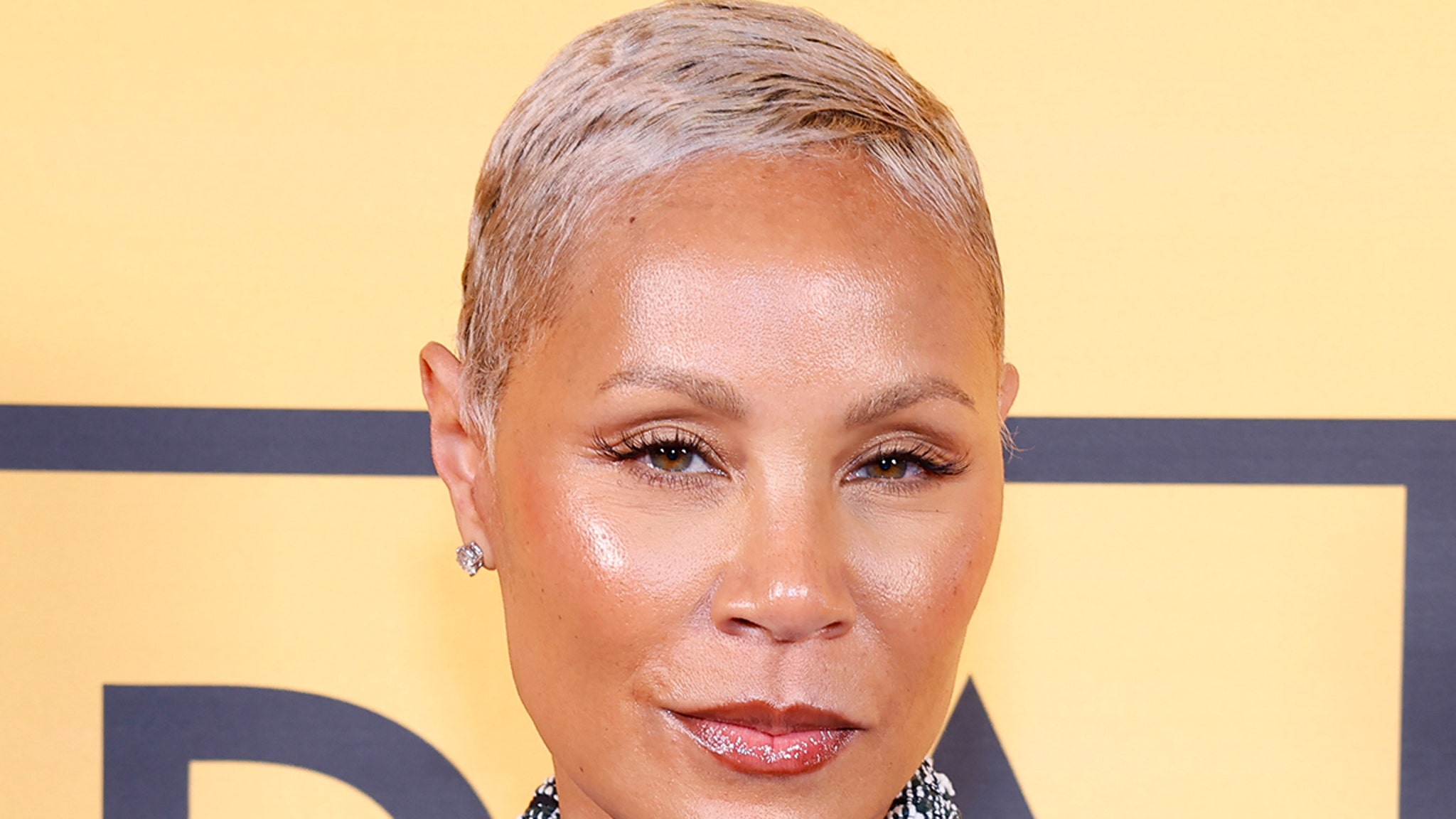 Jada Pinkett Smith supuestamente amenazó con hacer desaparecer al ‘amigo’ de Will Smith, según la demanda