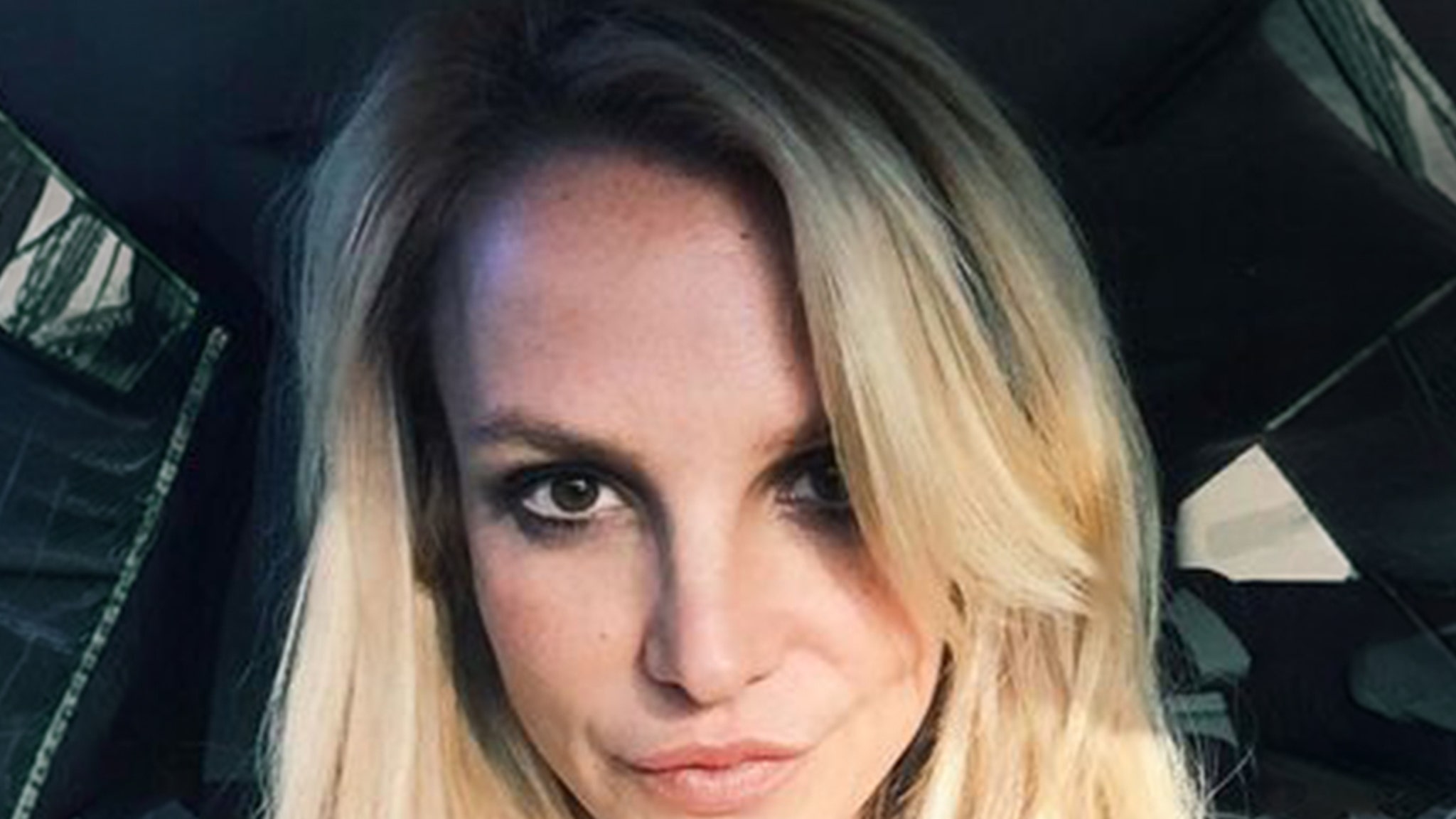 Britney Spears ha mantenido un perfil bajo y no ha salido de casa desde su arresto por conducir ebria.