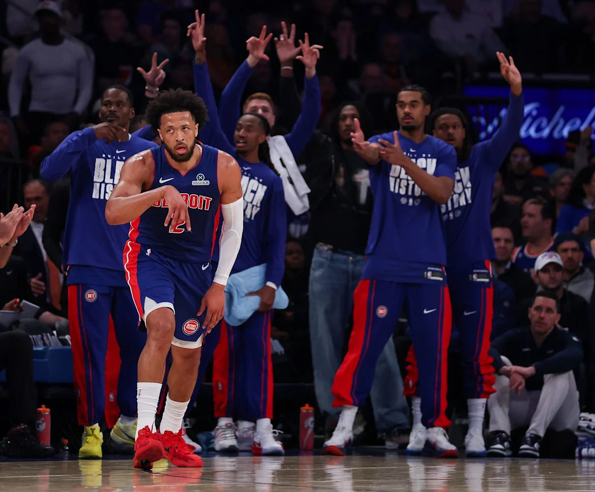 Los 42 puntos de Cade Cunningham llevan a los Pistons a otra aplastante victoria sobre los Knicks, 126-111.