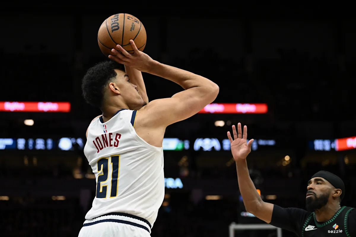 Según los informes, Thunder firmó al agente libre restringido Spencer Jones con un contrato de 2 años y $12 millones; Los Nuggets tienen 48 horas para igualar