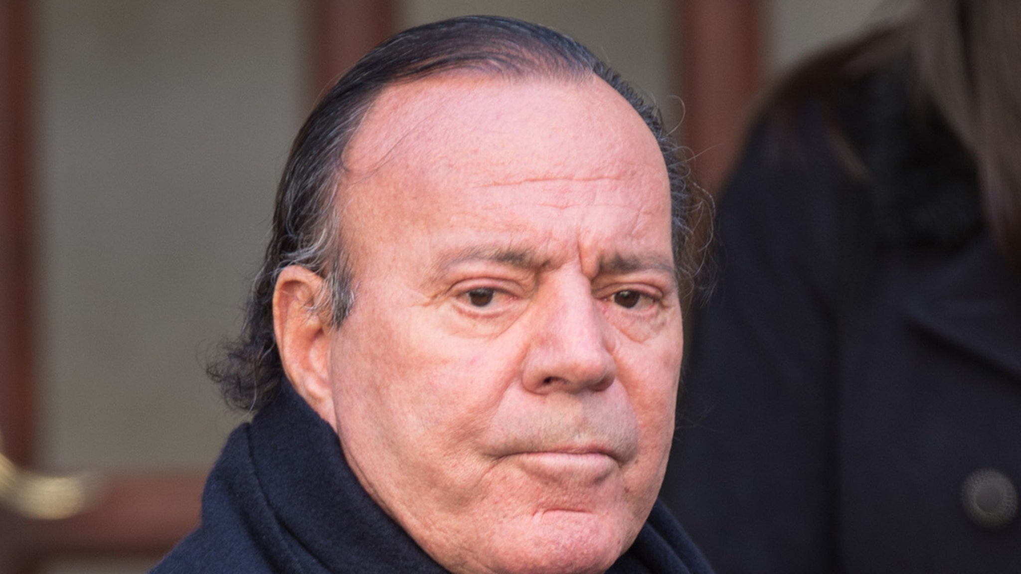 El cantante Julio Iglesias, investigado en España por presunta agresión sexual