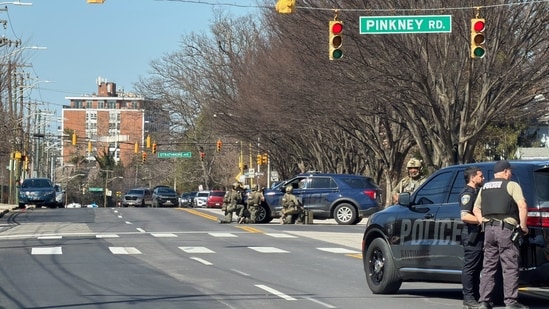 Sospechoso del tiroteo en Baltimore: Detalles escalofriantes revelan que un policía resultó herido en un incidente con un ‘tirador activo’ cerca de la sinagoga